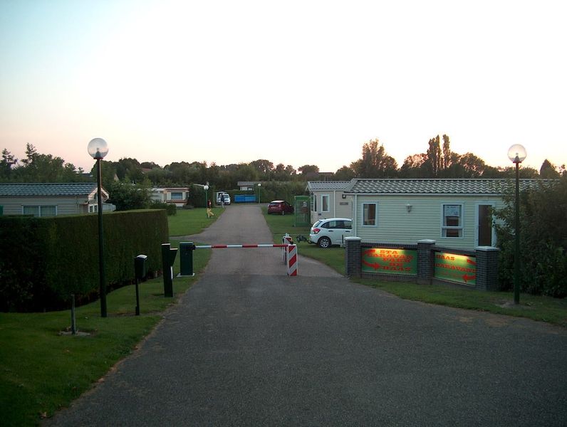 Bestand:Camping de Haas entree.jpg