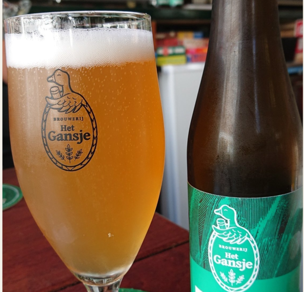 Bestand:Logo fles glas tGansje.png